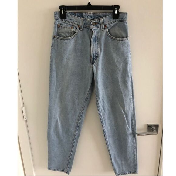 Levi’s Vintage 505 High Rise Relaxed Fit Jeans - Picture 3 of 11